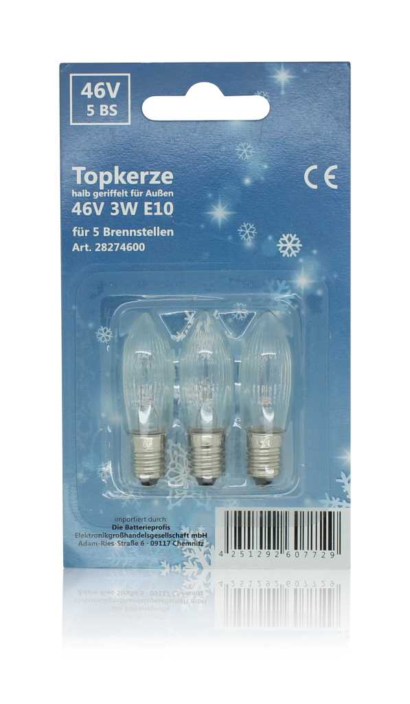 Blisterverpackung mit drei klaren, kerzenförmigen Glühlampen mit Schraubsockel vor blauem Hintergrund mit Schneeflocken